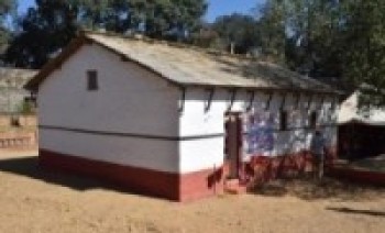 दसैँ-तिहारमा माटोले घर रङ्गाउने प्रचलन हरायो